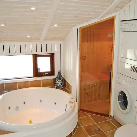 Feriehus Holiday 12
